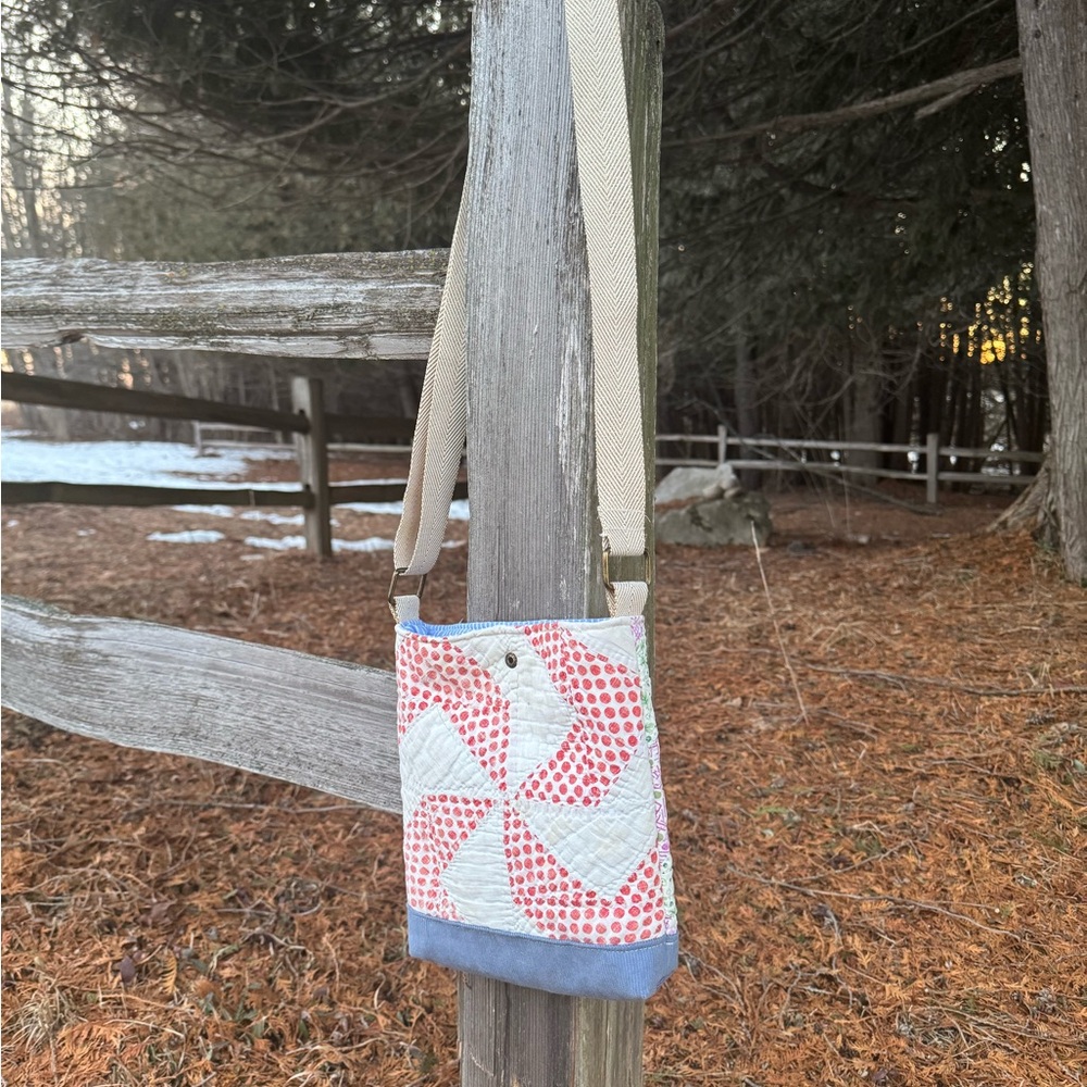 Vintage Quilted Crossbody Bag - Red and Blue